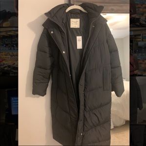 NWT Black Abercrombie Puffer Parka